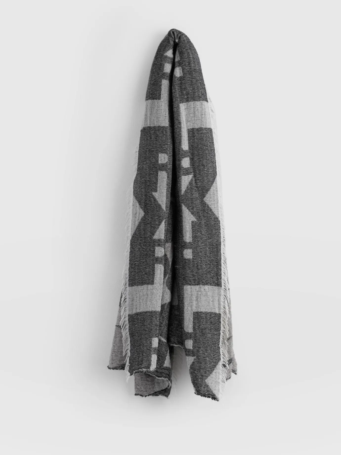 Scarves & Hats|Accessories|Saint and Sofia Abstract Rock Scarf - Black/Cream