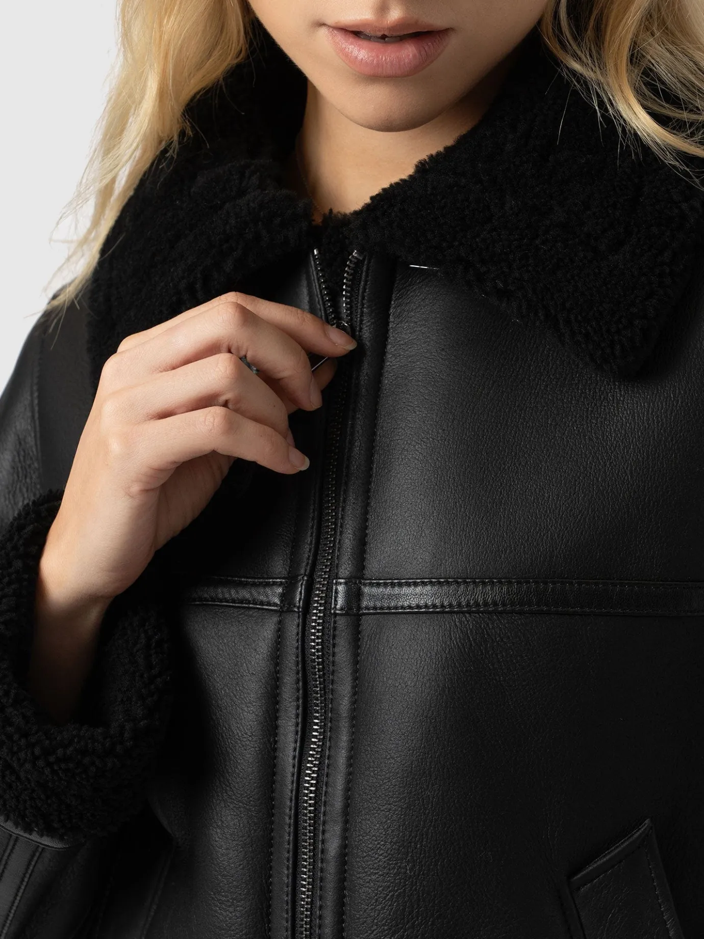Leather|Coats & Jackets|Saint and Sofia Amelia Aviator Jacket - Black