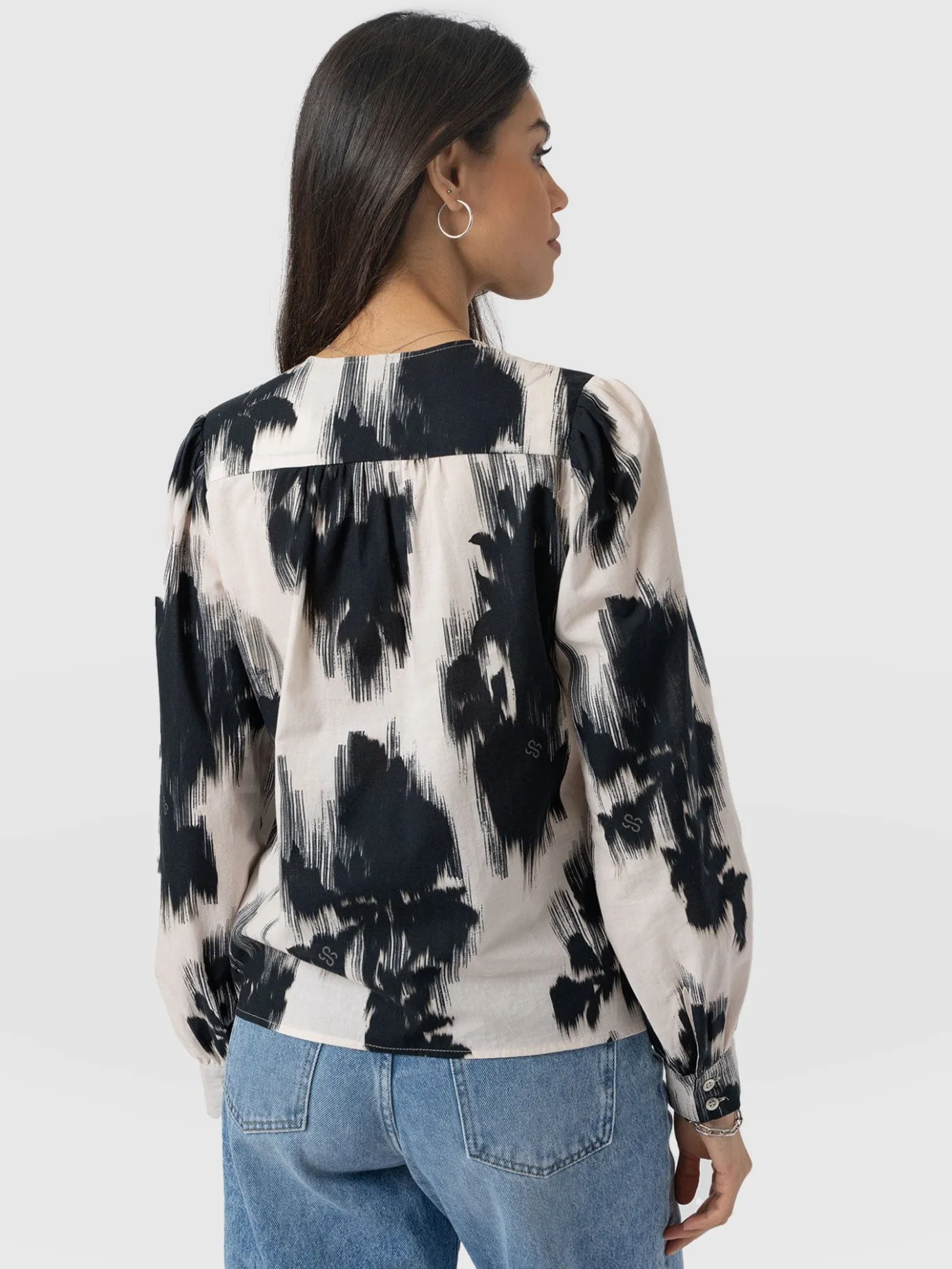Blouses & Shirts|Saint and Sofia Amelie Blouse - White Fade Floral