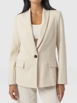 Coats & Jackets|Blazers|Saint and Sofia Argent Blazer - Cream