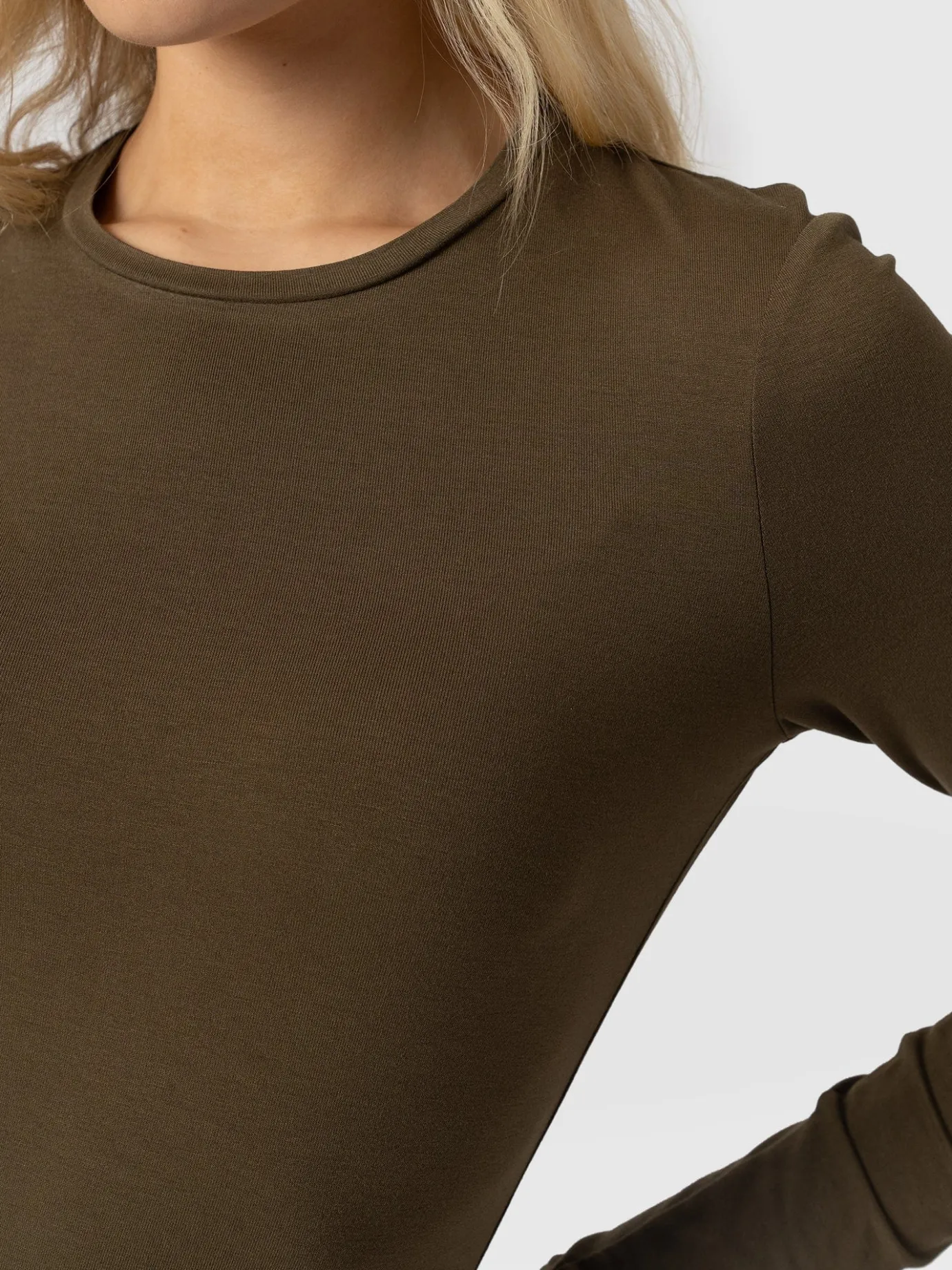 T-shirts & Tanks|Saint and Sofia Austen Crew Neck Long Sleeve Tee - Khaki