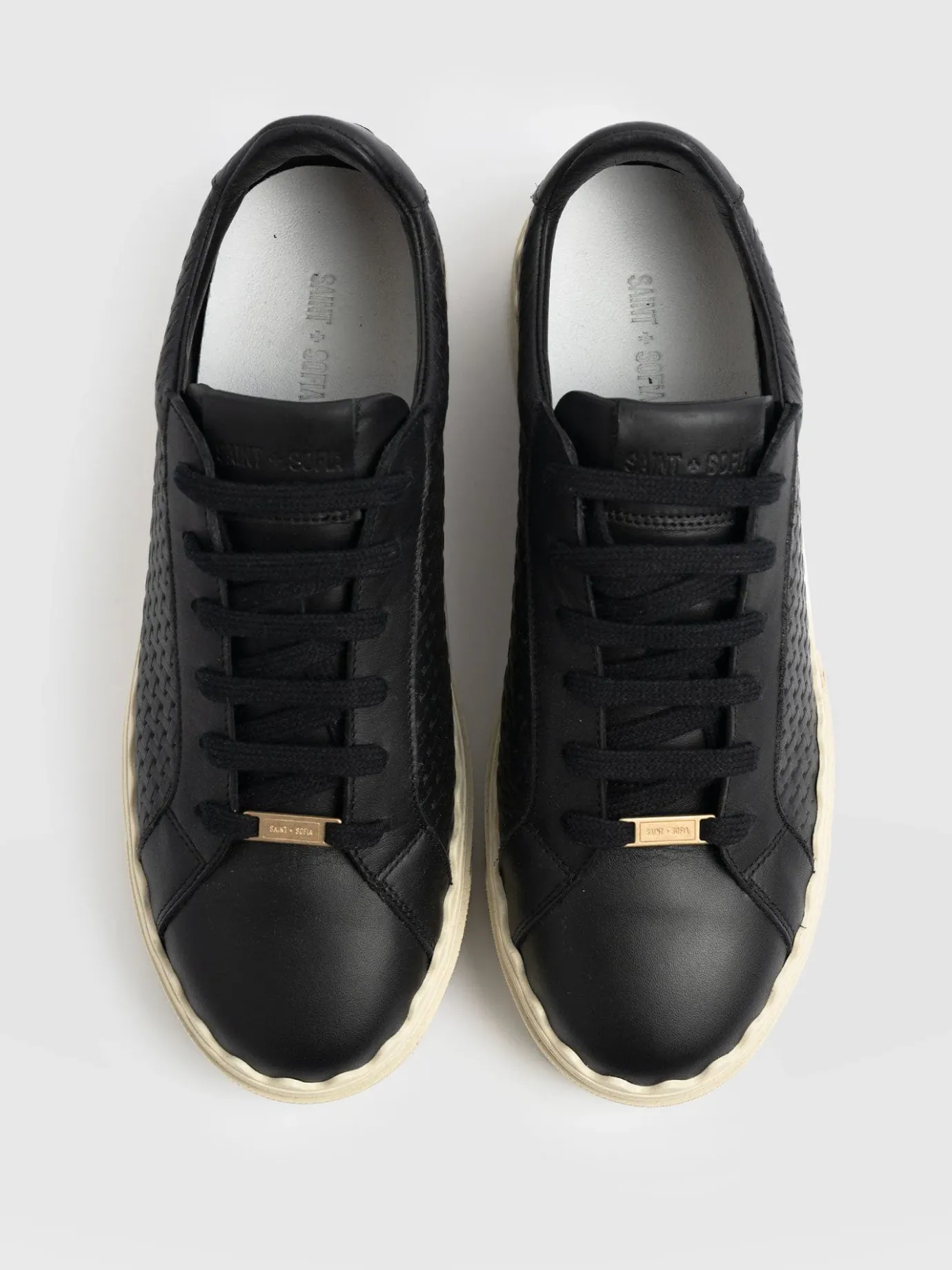 Sneakers|Shoes|Saint and Sofia Brook Scallop Sneaker - Black