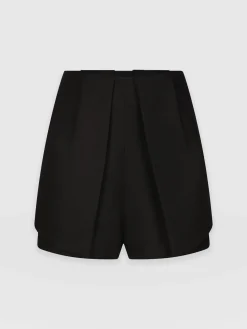 Shorts|Saint and Sofia Cambridge Short - Black