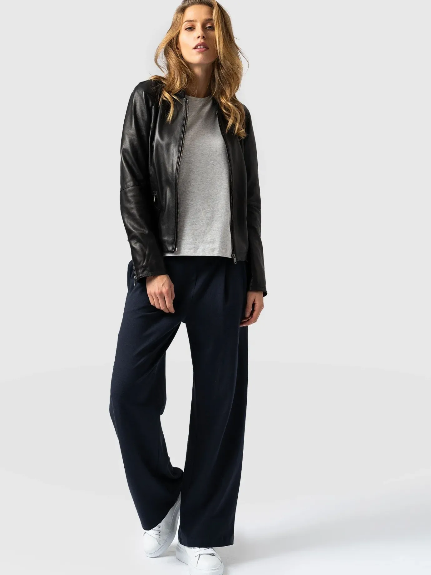 Pants|Saint and Sofia Camden Wide Leg Pant - Navy