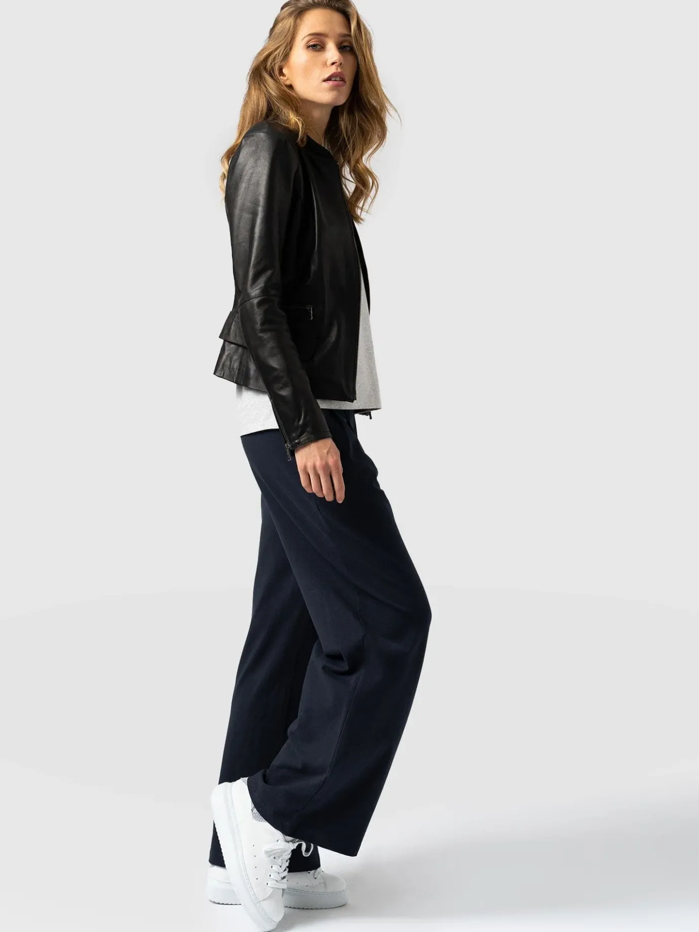 Pants|Saint and Sofia Camden Wide Leg Pant - Navy