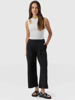 Shorts|Saint and Sofia City Culotte - Black Pleats