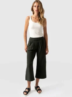 Shorts|Saint and Sofia City Culotte - Khaki Pleats