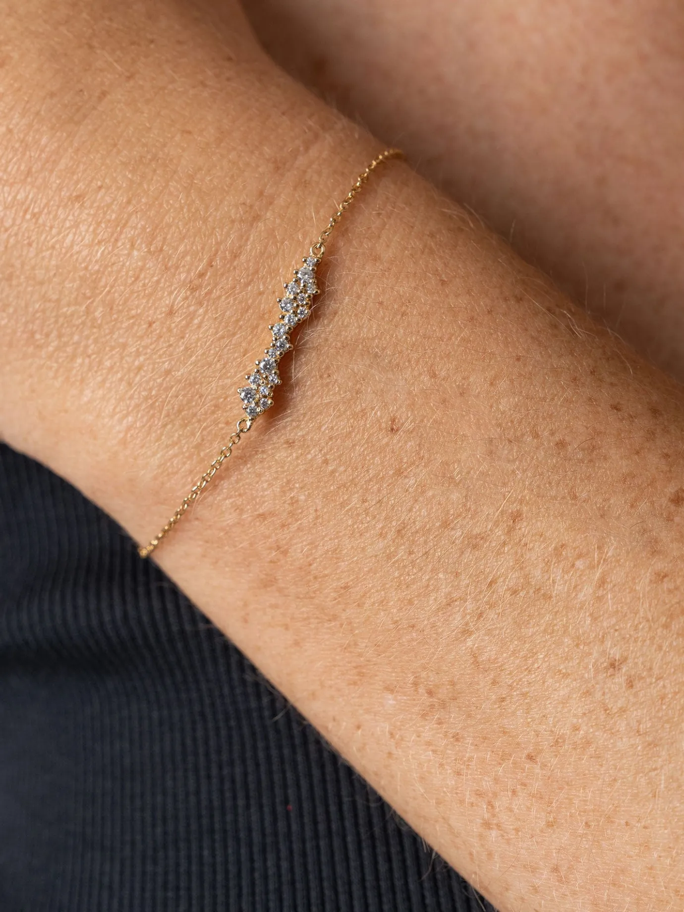 Gold Jewelry|Jewelry|Saint and Sofia Constellation Cluster Bar Bracelet - Gold
