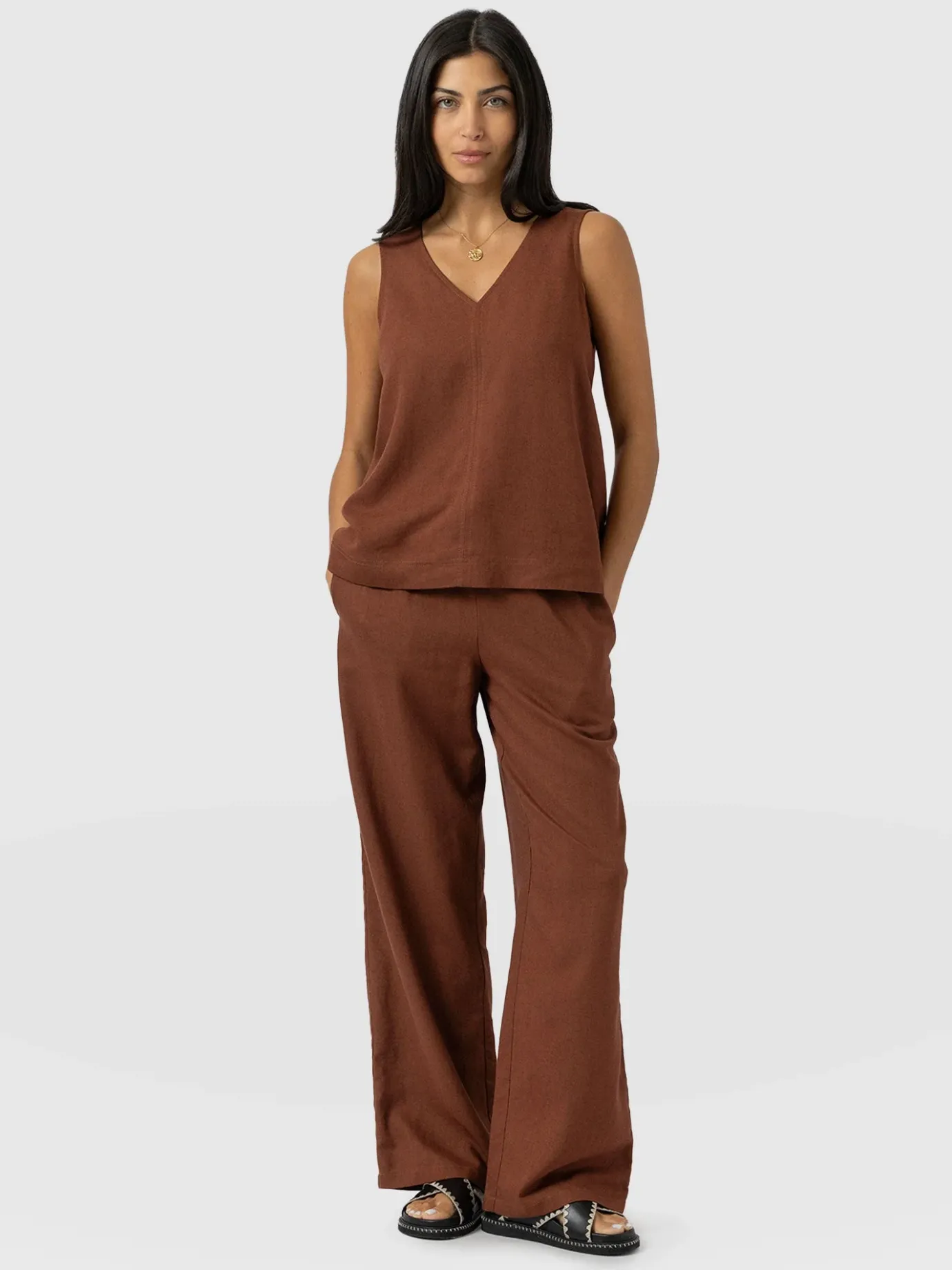 Pants|Saint and Sofia Corinne Linen Pant - Russet Brown