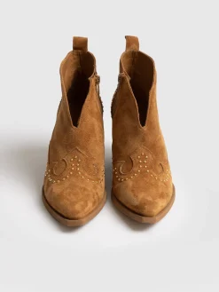 Boots|Shoes|Saint and Sofia Dallas Studded Ankle Boot - Tan