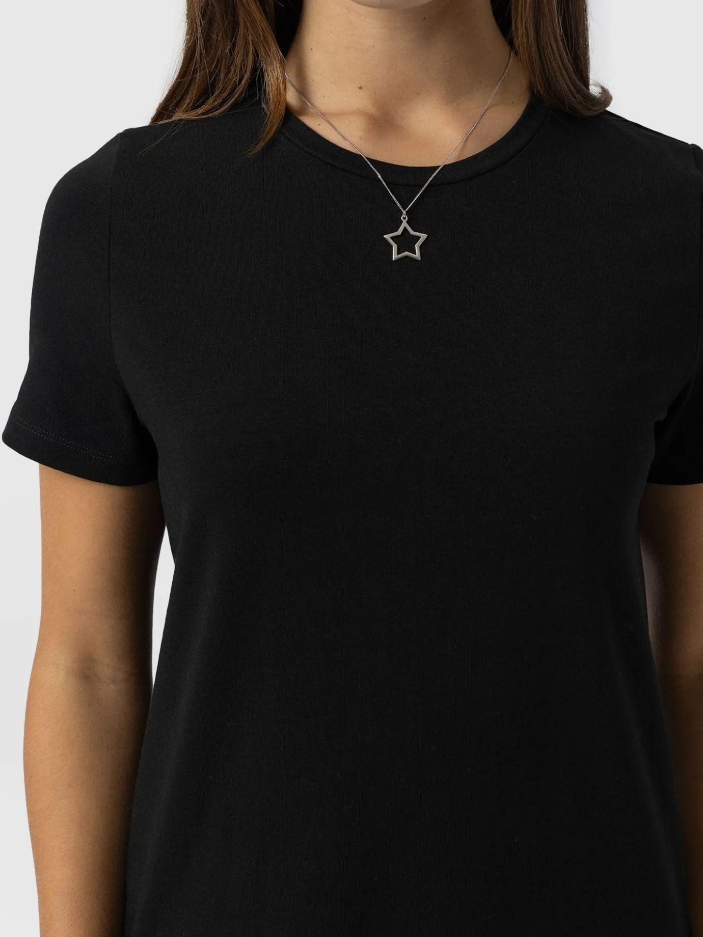Dresses|Saint and Sofia Easy T-Shirt Midi Dress - Black