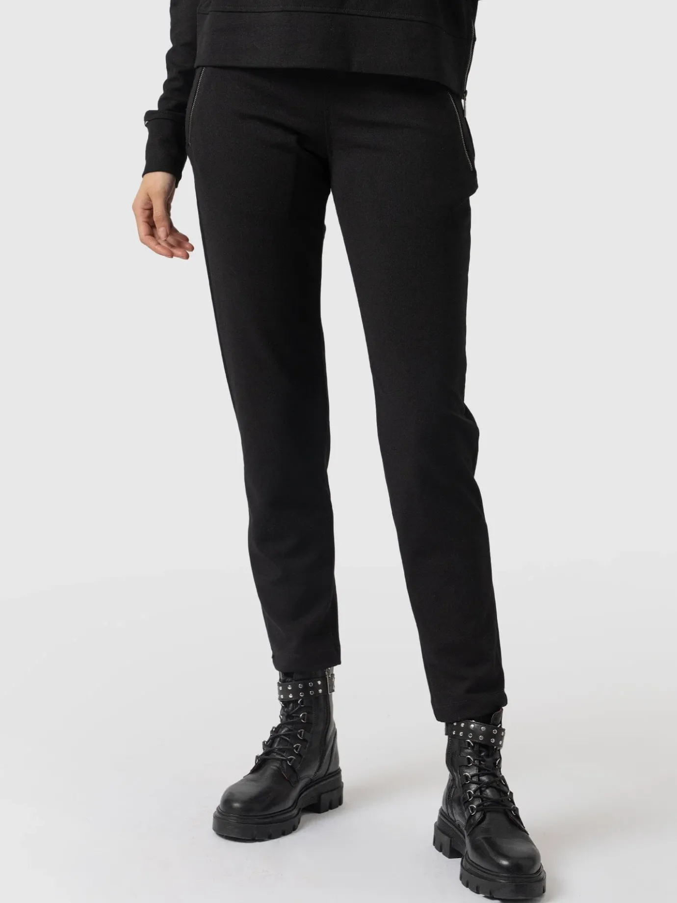 Pants|Saint and Sofia Finsbury Zip Pant - Black