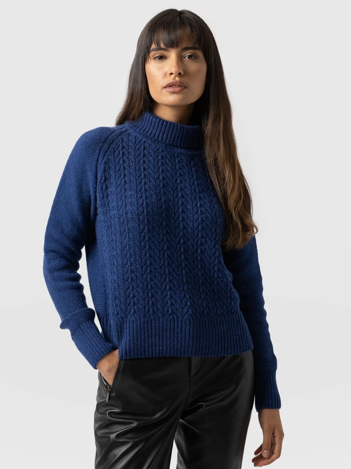Sweaters|Knitwear|Saint and Sofia Glen Cable Knit Sweater - Blue