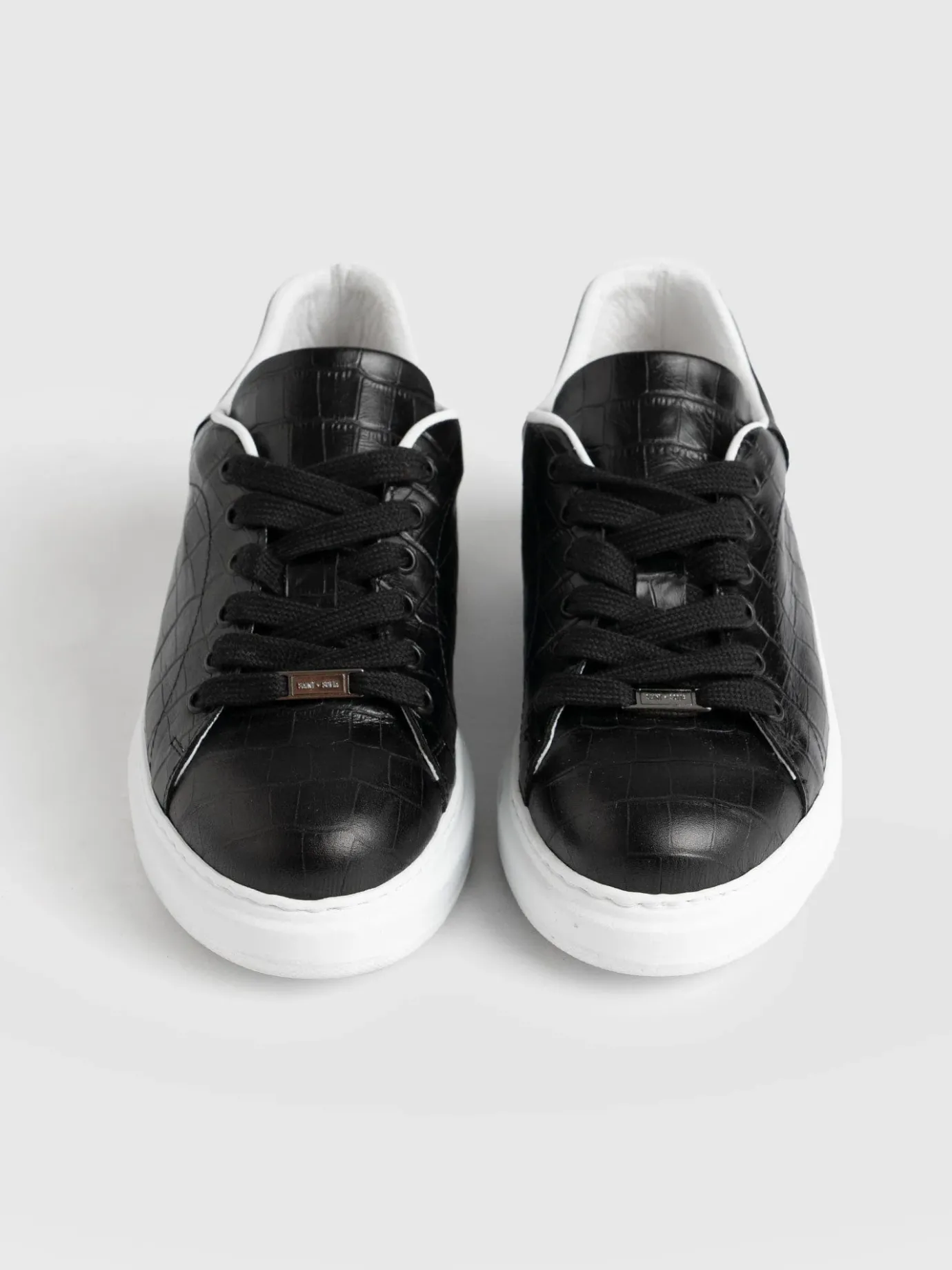 Sneakers|Shoes|Saint and Sofia Hampstead Sneaker - Croc