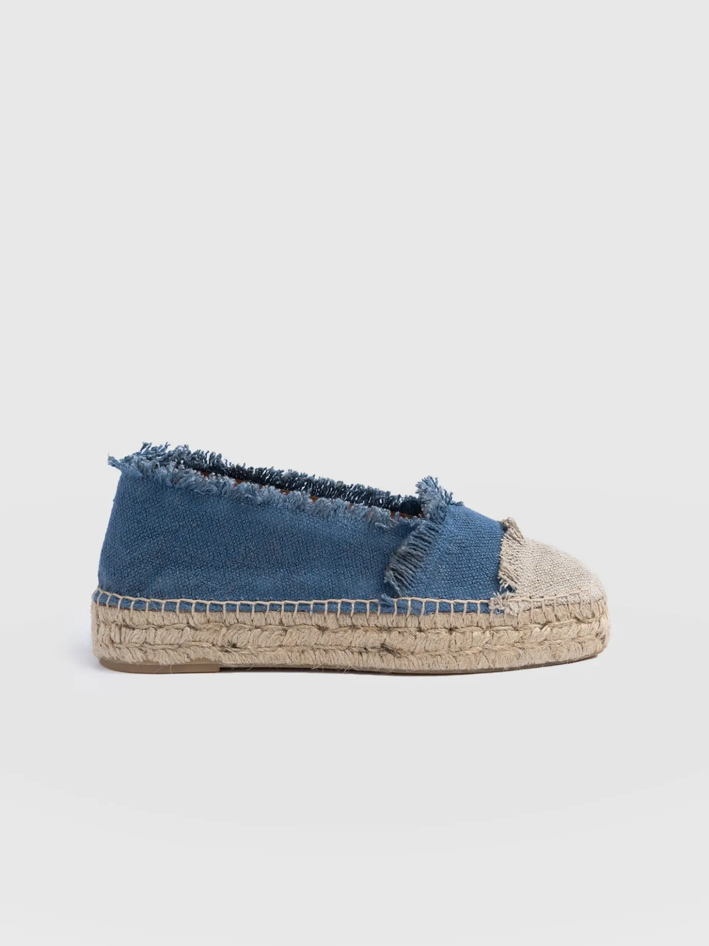 Shoes|Saint and Sofia Ivy Frayed Espadrille Pumps - Blue