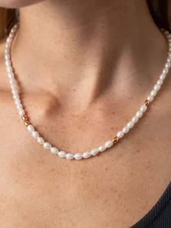 Gold Jewelry|Jewelry|Saint and Sofia Jacqueline Pearl Necklace - Gold