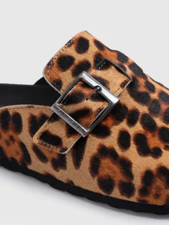 Clogs & Slides|Shoes|Saint and Sofia Jude Clogs - Leopard