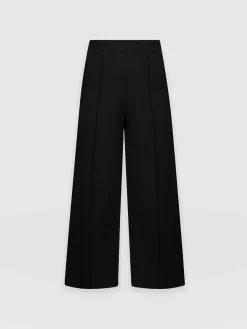 Shorts|Saint and Sofia Keller Culotte - Black