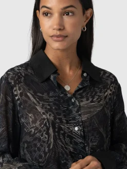 Blouses & Shirts|Saint and Sofia Madison Shirt - Spot Feather