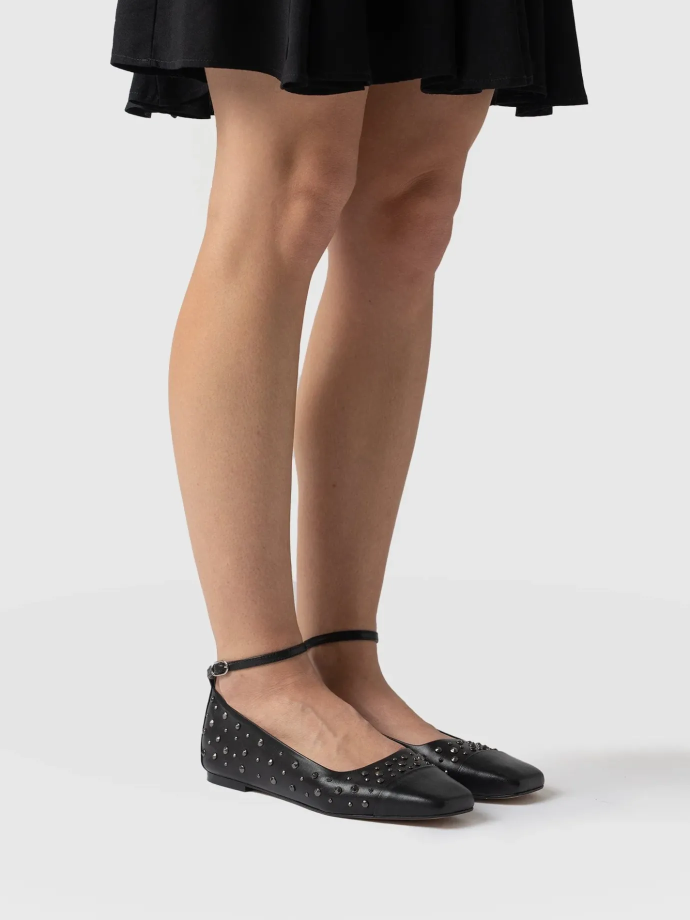 Shoes|Leather|Saint and Sofia Ophelia Leather Ballerinas - Black Studded