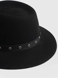 Scarves & Hats|Saint and Sofia Ramona Studded Hat - Black