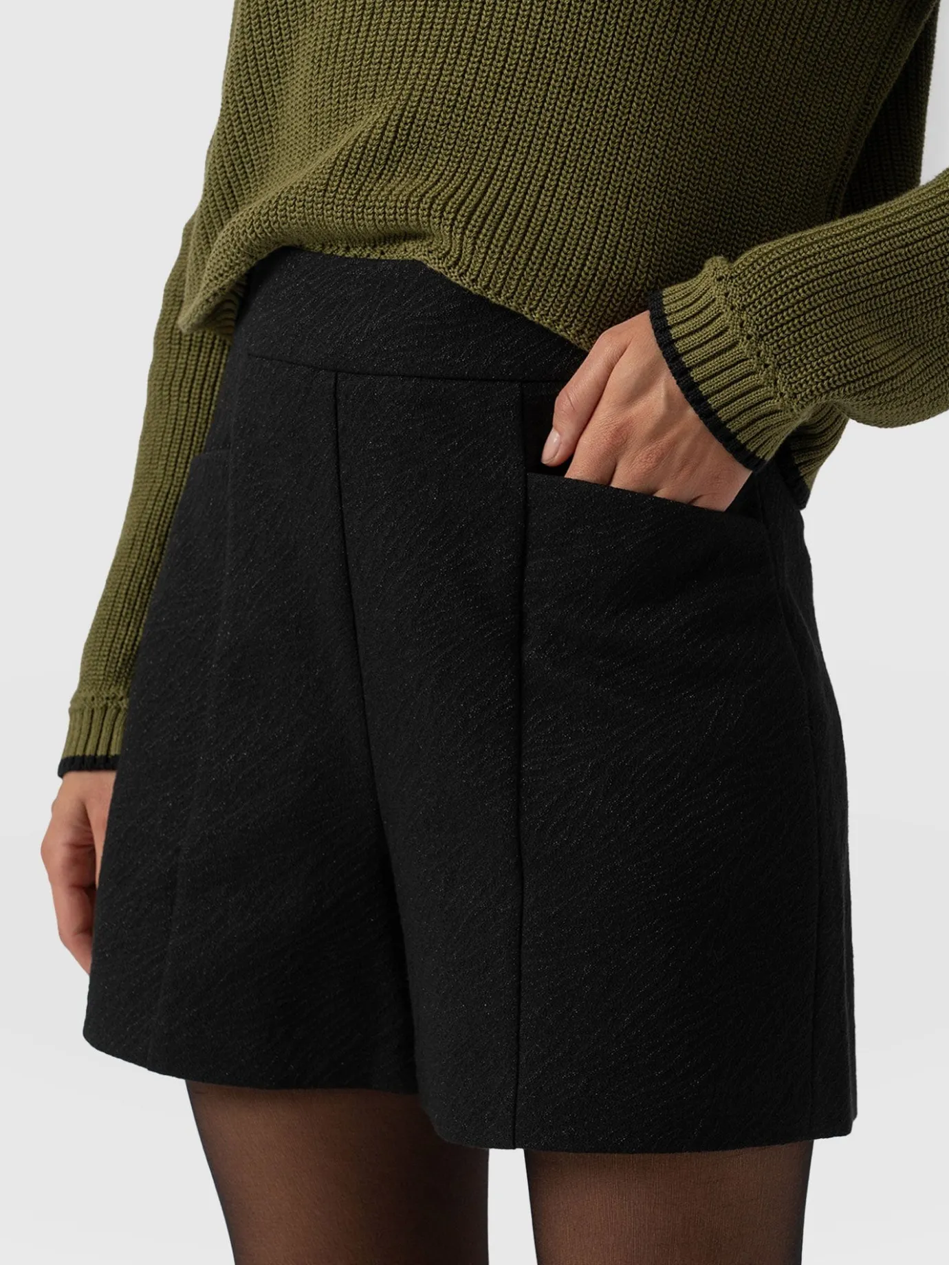Shorts|Saint and Sofia Ramone Short - Zebra Jacquard