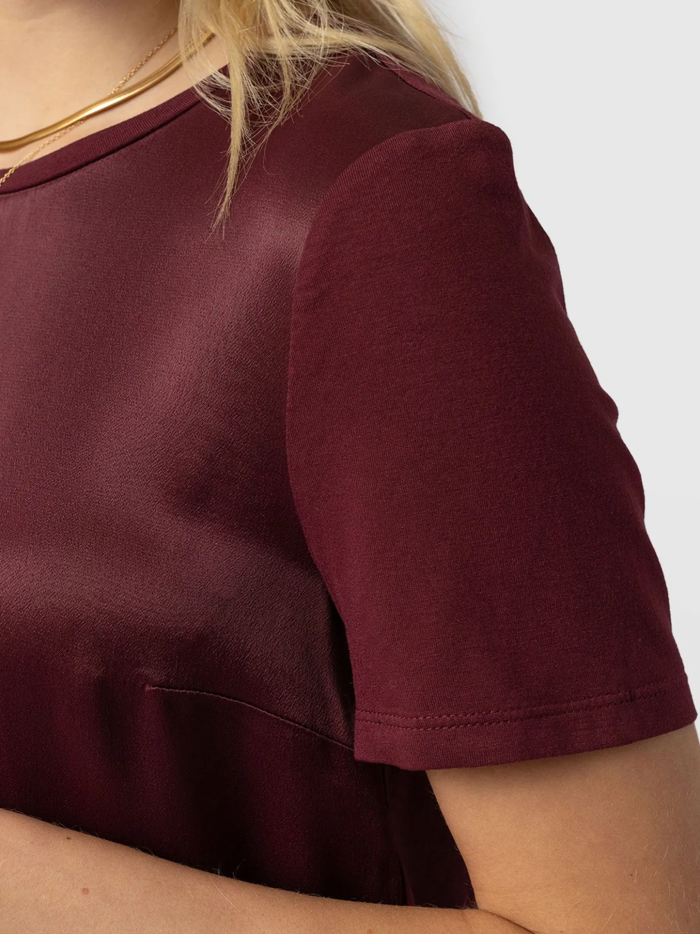 T-shirts & Tanks|Saint and Sofia Rayner Contrast Tee - Maroon