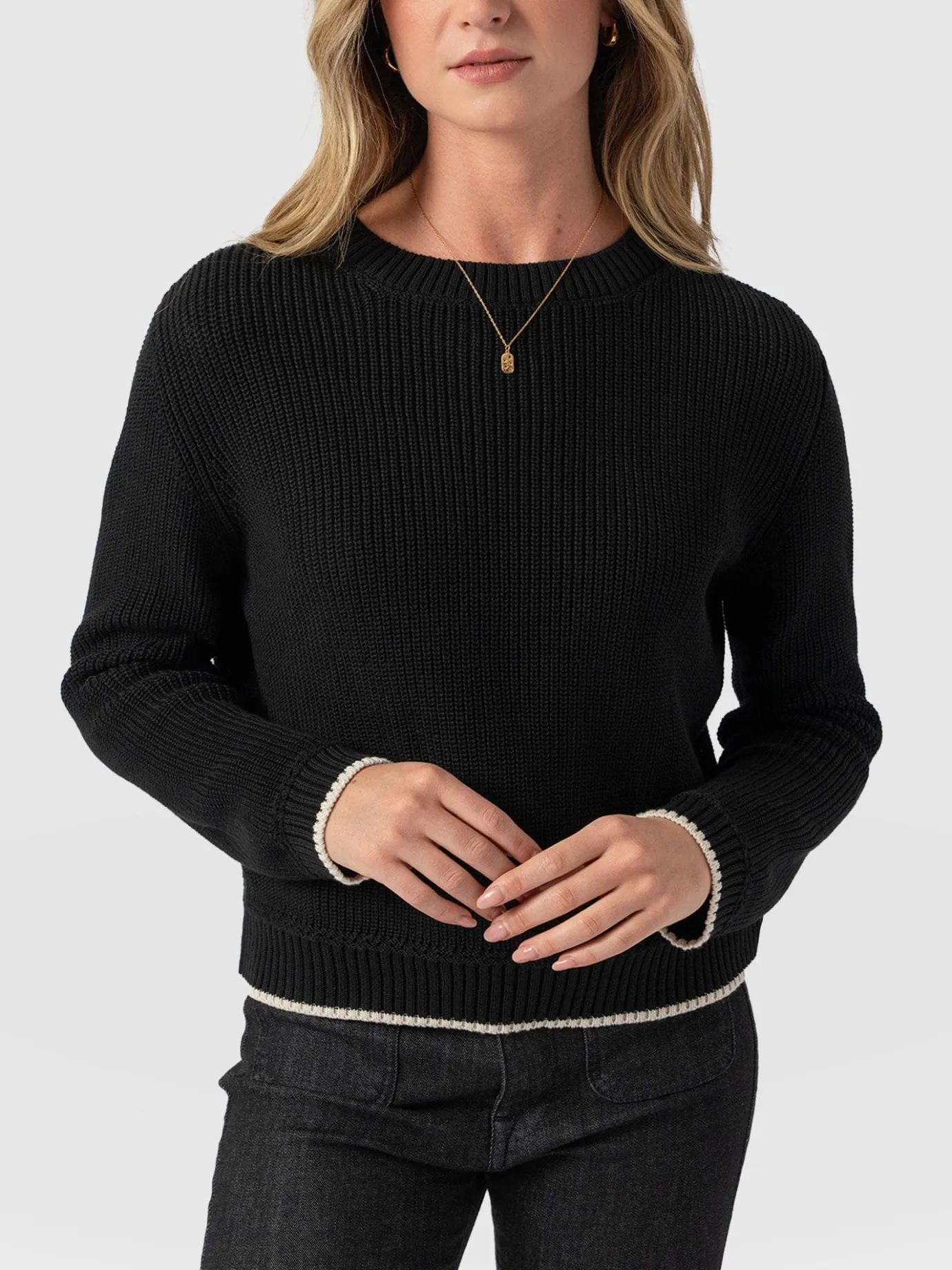 Knitwear|Sweaters|Saint and Sofia Remy Crop Sweater - Black