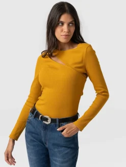 T-shirts & Tanks|Saint and Sofia Reveal Tee Long Sleeve - Ochre