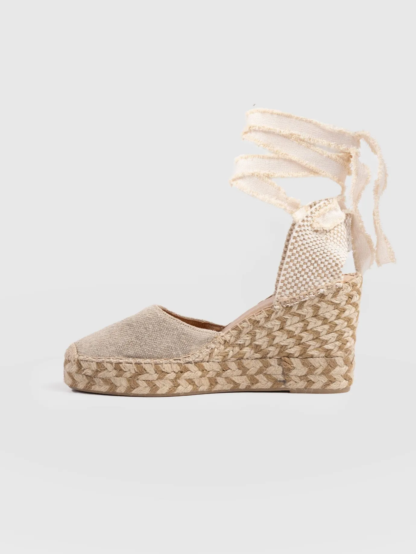 Shoes|Saint and Sofia Rowe Espadrille Tie Wedges - Cream