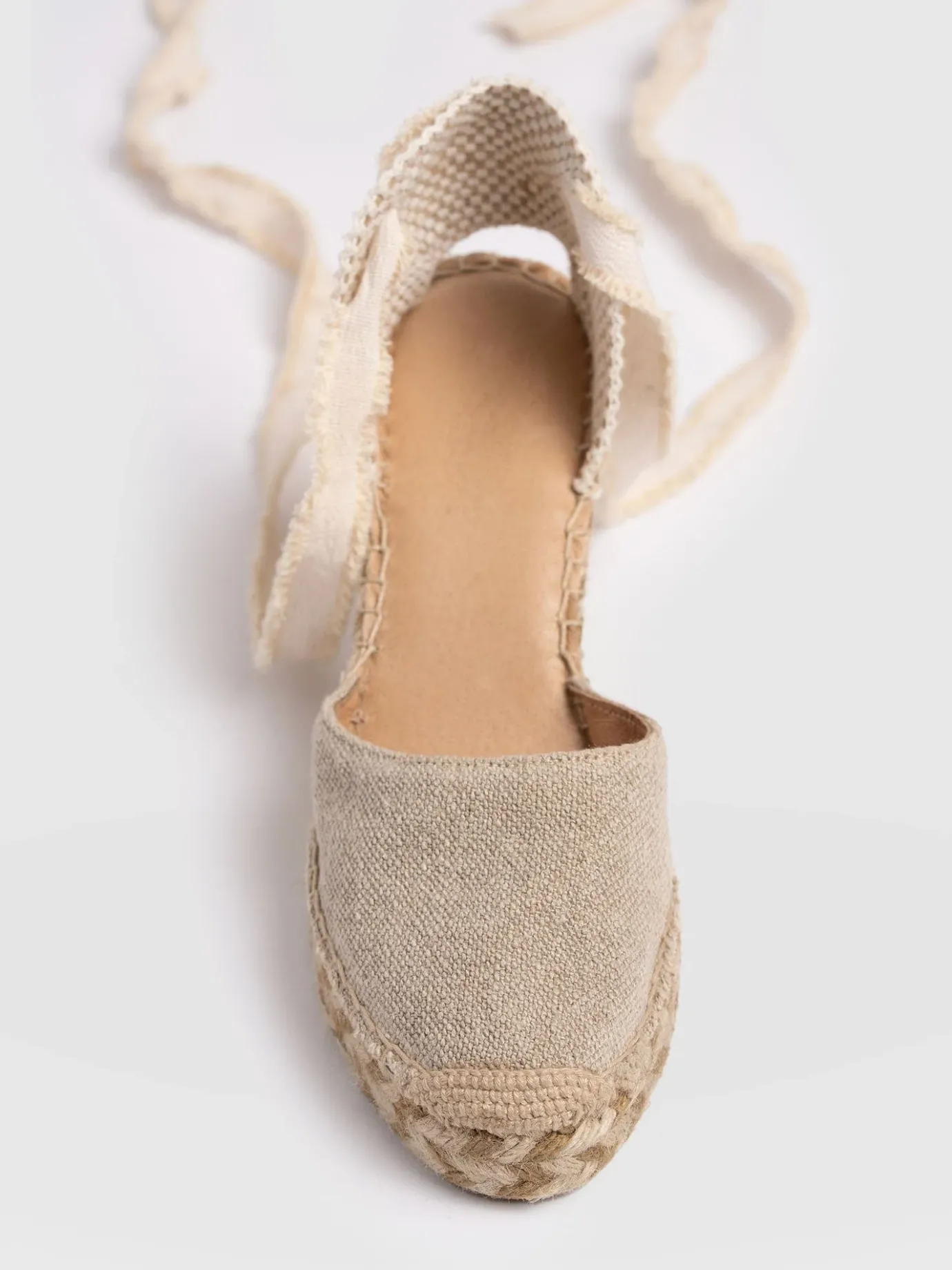 Shoes|Saint and Sofia Rowe Espadrille Tie Wedges - Cream
