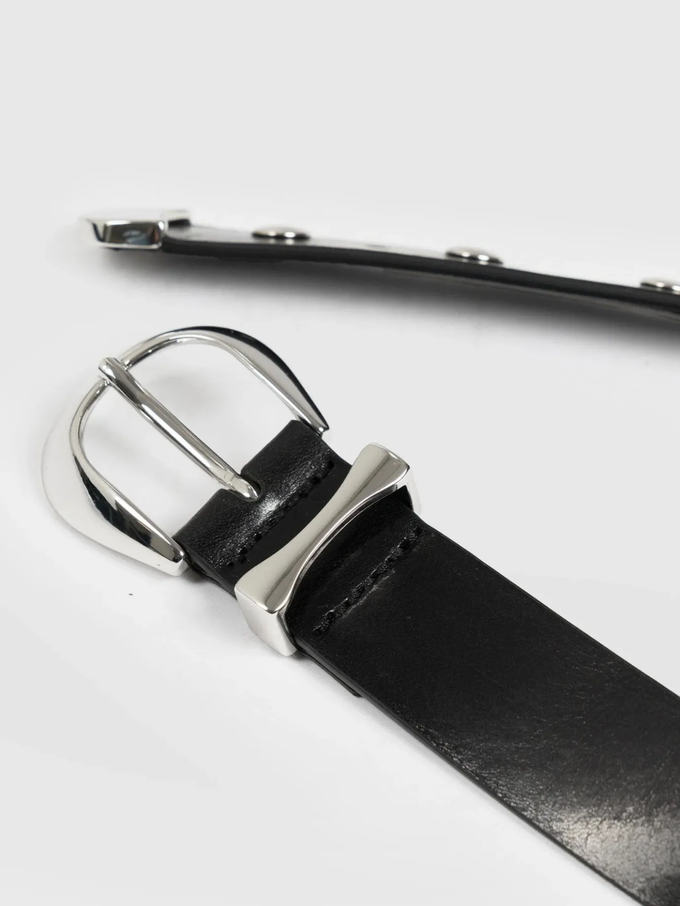 Leather Belts|Accessories|Saint and Sofia Roxie Studded Belt - Black