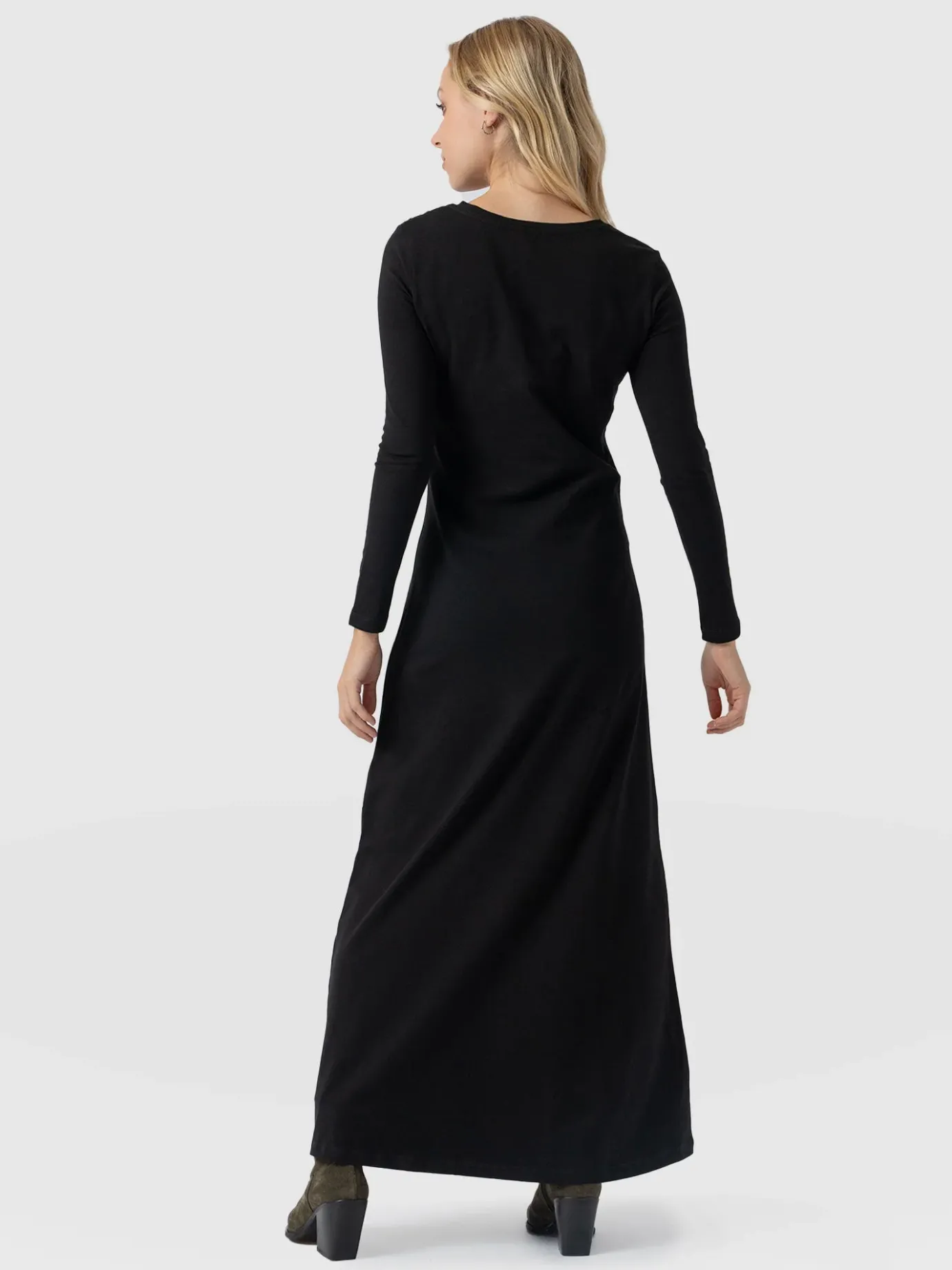 Dresses|Saint and Sofia Runway Maxi Dress - Black