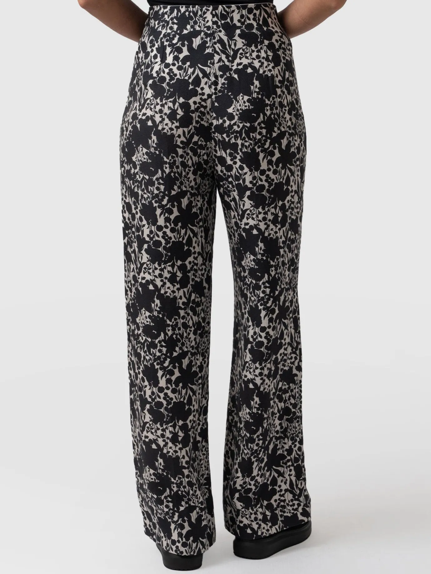 Pants|Saint and Sofia Sienna High Waisted Pant - Black Cream Floral