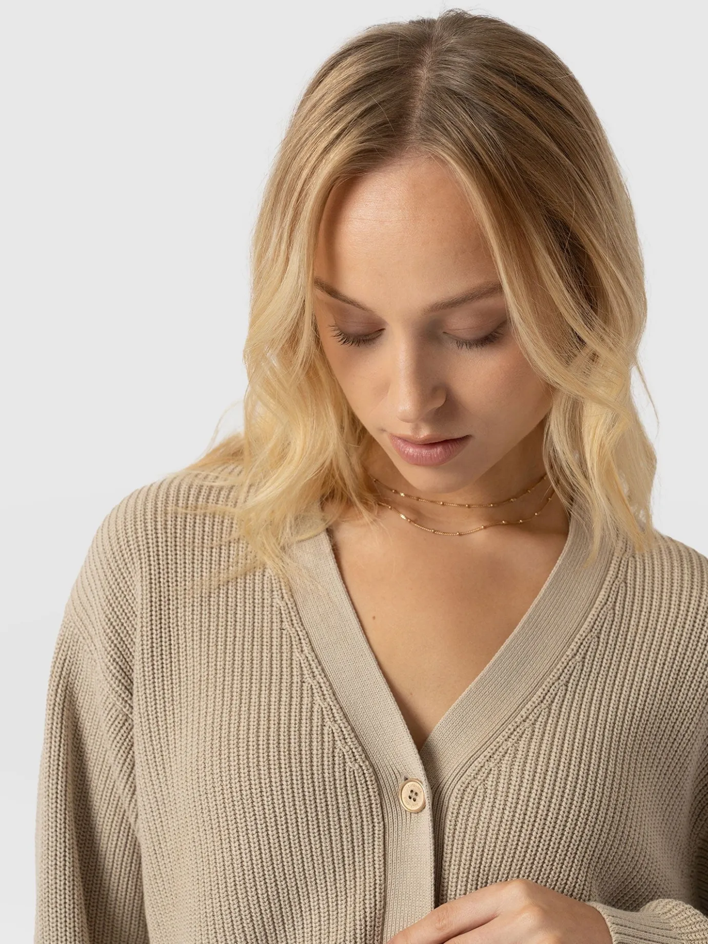 Knitwear|Saint and Sofia Soho Crop Cardigan - Beige