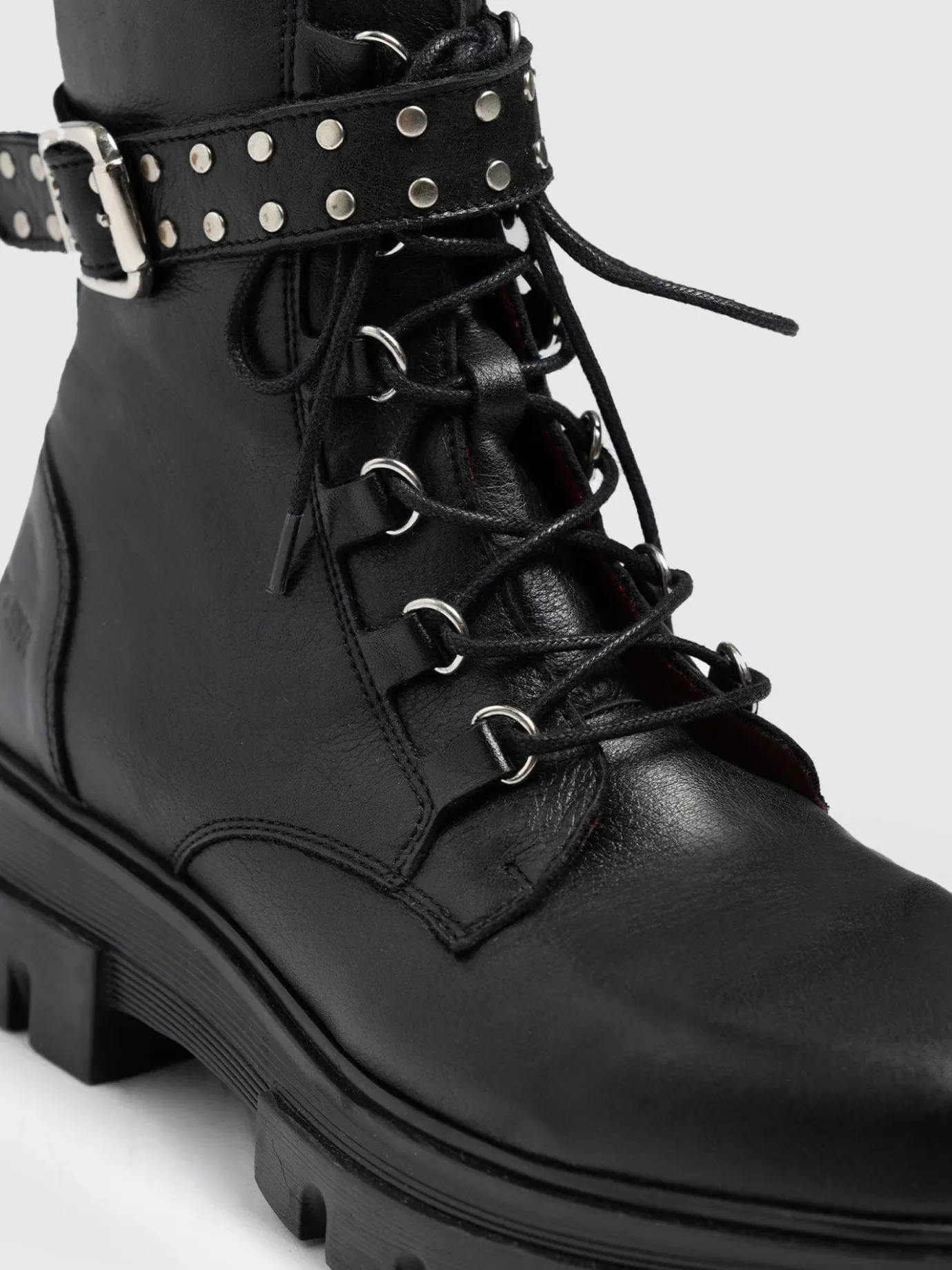 Boots|Shoes|Saint and Sofia Southbank Studded Boot - Black