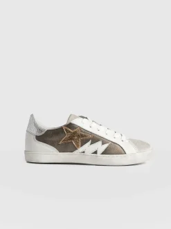 Sneakers|Shoes|Saint and Sofia Spitalfields Sneaker - Metallic Gold