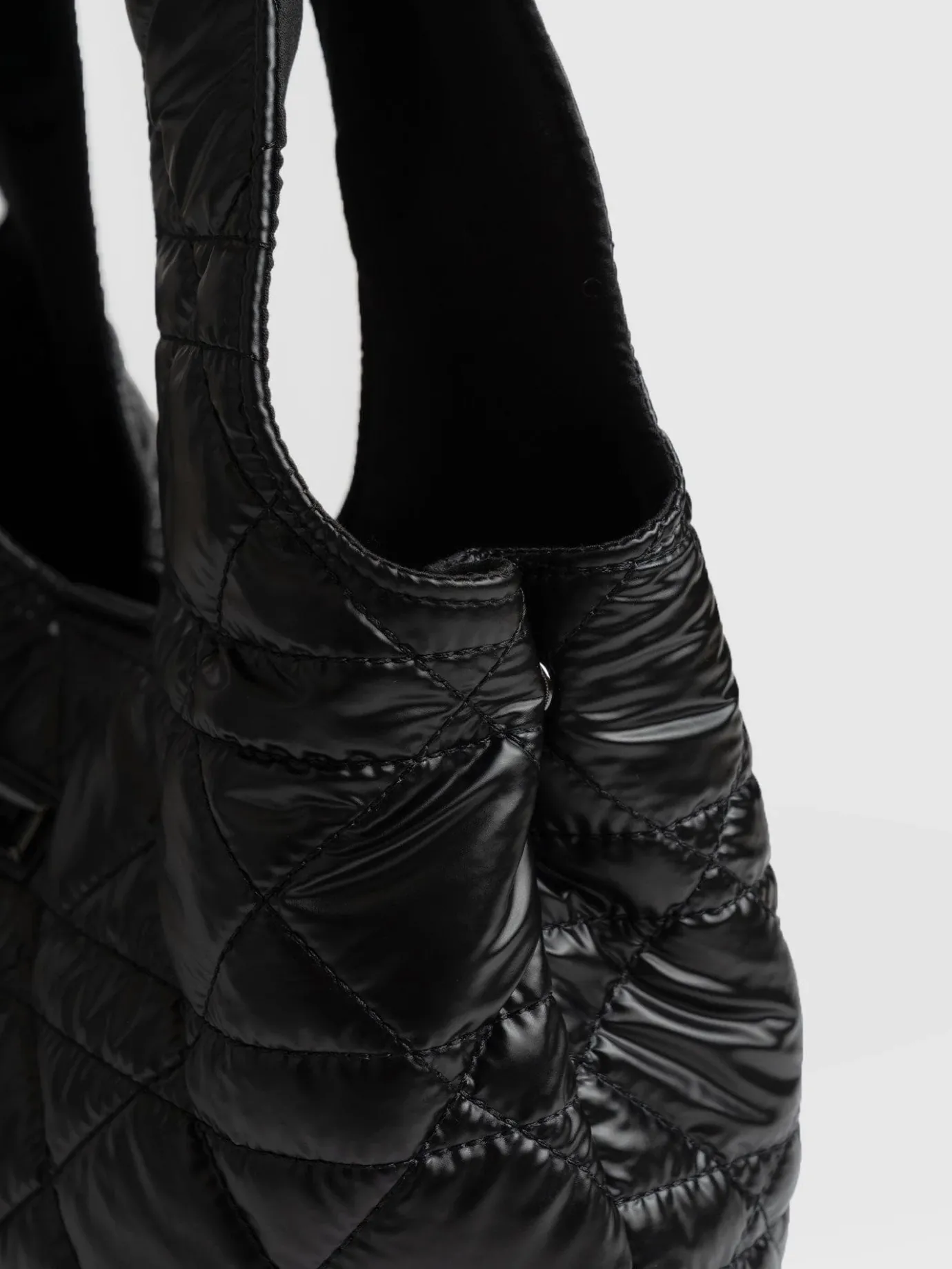 Shoulder Bags|Tote Bags|Saint and Sofia Stella Shoulder Tote Bag - Gloss Black