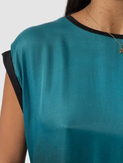 T-shirts & Tanks|Saint and Sofia Turn Up Contrast Tee - Blue Coral
